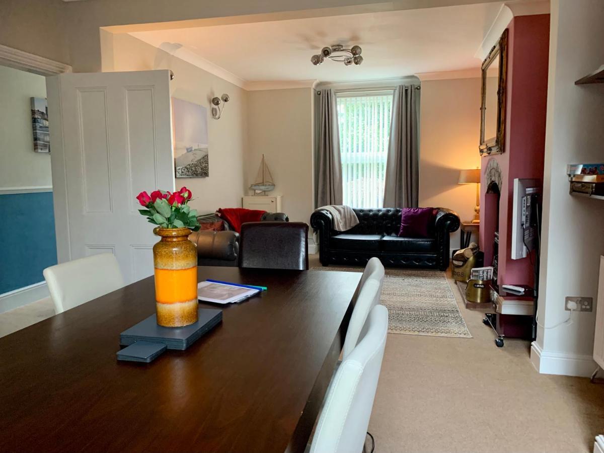 Smart & Comfortable 3-Bedroom Victorian House Stalham Buitenkant foto